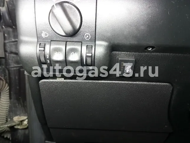 OPEL ZAFIRA A рестайлинг 1.8 125 л.с. 2002 - 2005 фото